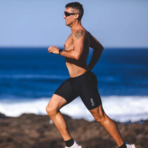 Vista 25 de SLS3 Pantalones cortos de triatlón para hombre – Tri Shorts para hombre – 2 bolsillos FRT – Diseñado por atletas para carreras