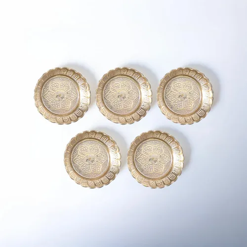 Vista 12 de Shubhkart Juego de platos Nakshi de latón macizo de alta calidad (3 tamaños: L/M/S) – Platos decorativos de Puja hechos a mano para Aarti, templo