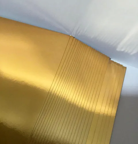 Vista 4 de KODAMAA Cartulina cuadrada de 12 x 12 pulgadas, papel metálico brillante multiusos, perfecto para manualidades, decoración de fiestas, embalaje