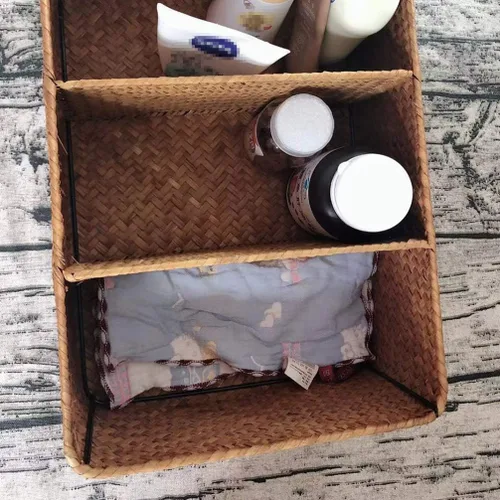 Vista 6 de Cesta tejida a mano de algas marinas Caja de almacenamiento tejida de 3 compartimentos para decoración de escritorio para el hogar, baño, oficina