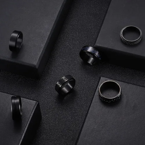 Vista 4 de Jstyle 6 anillos de acero inoxidable para hombres y mujeres, cadena fresca, patrón de dragón griego, bordes biselados, color negro celta, juego