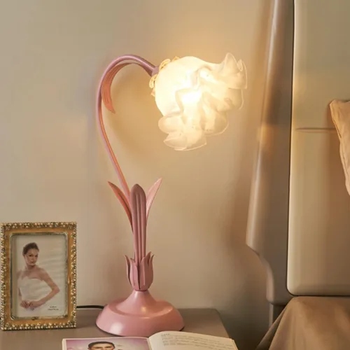 Vista 11 de TFCFL Lámpara de Mesa de Flor de Rosa para Dormitorio, Lámpara de Escritorio de Vidrio Manchado Elegante Lámpara de Mesa Enchufable Luz de Mesita