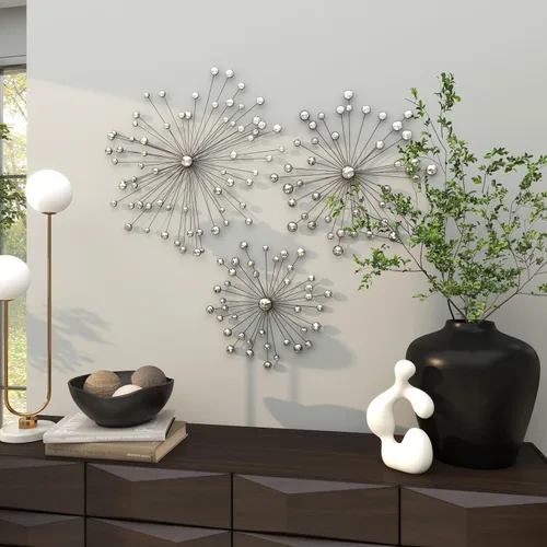 Vista 7 de Deco 79 Escultura de pared de metal Sunburst para el hogar, decoración de pared con adorno de cristal, juego de 3 arte de pared de 16 pulgadas, 20