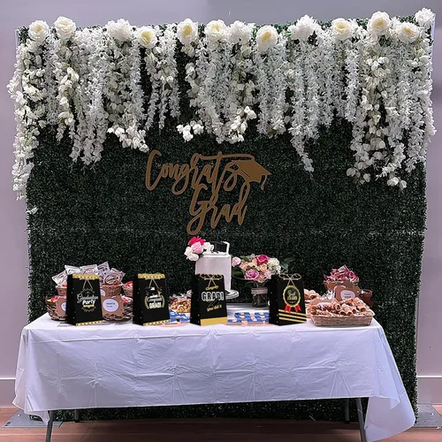 Vista 6 de Estivaux 12 bolsas de regalo de graduación para la clase de 2025, bolsas de papel para regalo de felicitaciones, bolsas de graduación para escuela