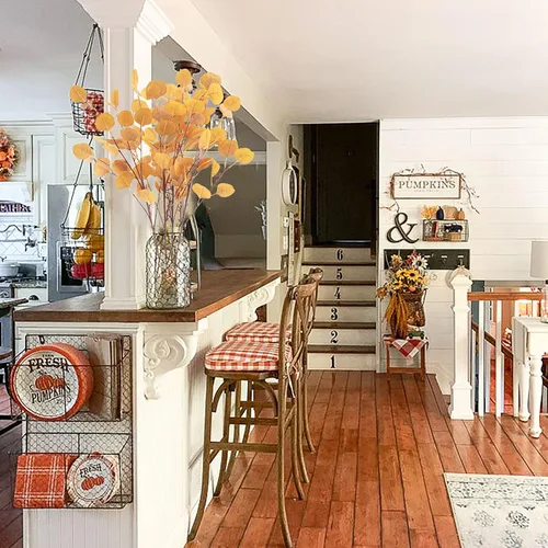 Vista 4 de 4 tallos de hojas artificiales de eucalipto de 33.8 pulgadas, ramas de eucalipto naranjas, flores de otoño falsas para el hogar, chimenea, granja