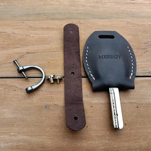 Vista 15 de Handmade Keychain Leather Protective Key Holder Large Capacity Protective Case Key Cover Protective Case Keychain