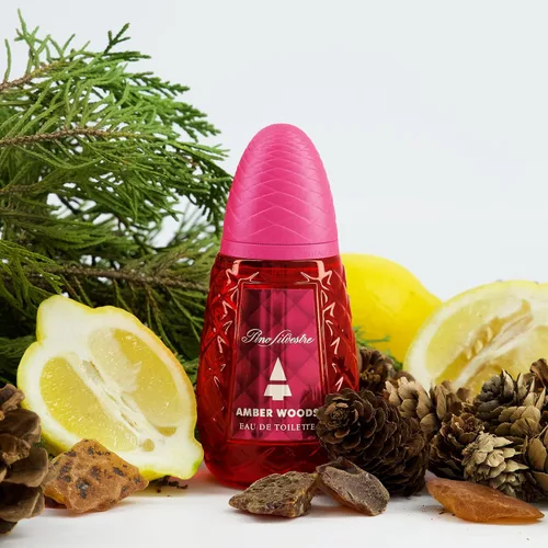 Vista 4 de Amber Woods por Pino Silvestre - Perfume para hombres - Aromático, amaderado y picante - Mezclado con limón, lavanda, pachulí y sándalo
