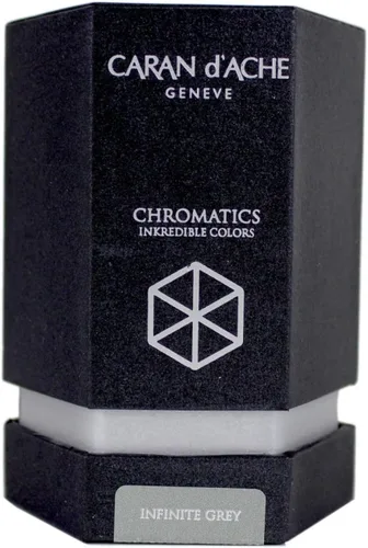 Vista 9 de Caran d'Ache Botella de tinta cromática de 1.7 fl oz - Cosmic Black