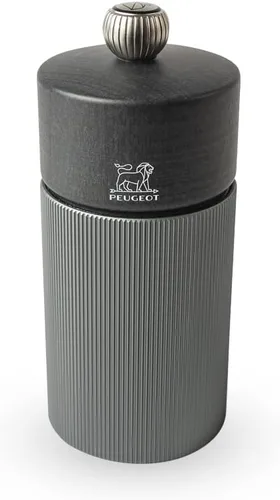 Vista 12 de Peugeot - Molinillo de pimienta de línea Classic con ajuste de molienda - Aluminio y madera certificada PEFC - Fabricado en Francia - Color natural.