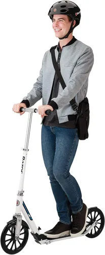 Vista 6 de Razor Patinete A5 Lux Kick para niños de 8 años en adelante, ruedas de uretano de 8 pulgadas, acabado anodizado con colores y gráficos llamativos