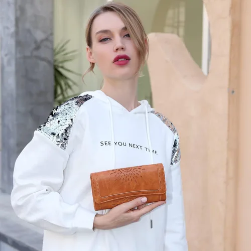 Vista 6 de Aphison - Cartera larga de cuero suave RFID para mujer con caja de regalo