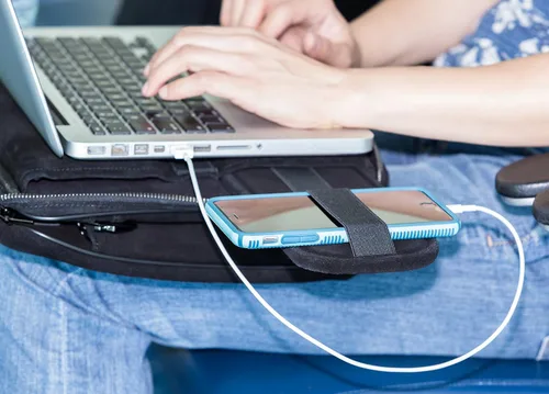 Vista 4 de Escritorio de regazo para laptop de viaje – Se adapta a portátiles de hasta 14 pulgadas Escritorio portátil para laptop y escribir en una funda