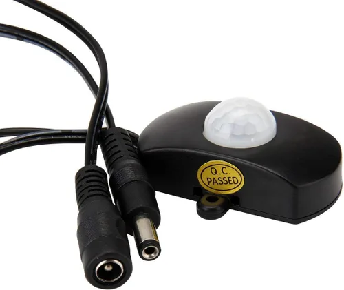 Vista 2 de Interruptor de sensor de movimiento activado por movimiento con cable de acoplador de CC SUPERNIGHT DC 5V-24V 5A PIR