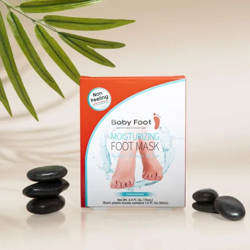 Vista 4 de Baby Foot Mascarilla humectante sin perfume que no se despega – Hidrata y Refesh en 15 minutos – Tratamiento sin dolor en los pies – Para hombres
