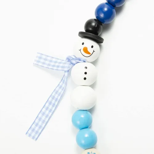 Vista 4 de 100 cuentas de madera de muñeco de nieve de Navidad para manualidades, cuentas de madera de búfalo, cuentas redondas de madera a cuadros, cuentas