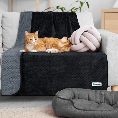 Vista 6 de PetAmi Manta impermeable para perro, manta a prueba de fugas para perros pequeños y medianos, protector de sofá y muebles, manta de forro polar
