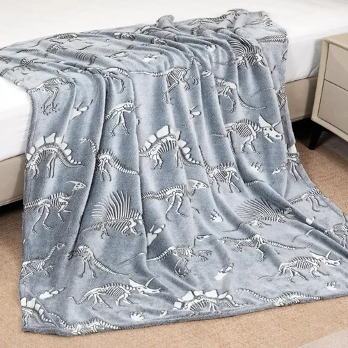 Vista 8 de Manta de dinosaurio que brilla en la oscuridad, manta de dinosaurio para niños, franela suave, regalos para amantes de los dinosaurios, mantas