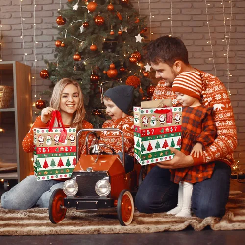 Vista 2 de SPERPAND 12 piezas de bolsas de regalo de Navidad grandes con papel de seda, bolsas de golosinas reutilizables con asas, bolsas de regalo de Navidad