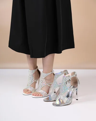 Vista 5 de Zamikoo Sandalias de tacón para mujer, puntera abierta, tacones de diamantes de imitación, tacones de gladiador recortados, tacones de aguja