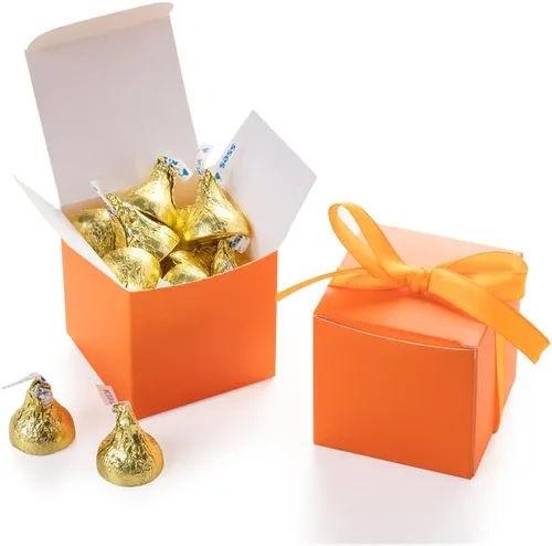 Vista 16 de AWELL Caja de dulces de regalo negra con puntos dorados a granel de 2 x 2 x 2 pulgadas con cinta para recuerdos de fiesta, puntos dorados, paquete