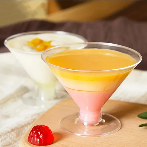 Vista 6 de Frcctre Paquete de 80 vasos de Martini de plástico de 5 onzas desechables, vasos de cóctel transparentes para postre, tazas de parfait, para tirador