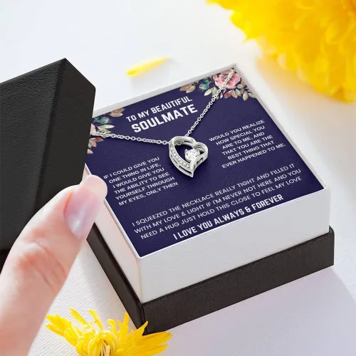 Vista 4 de Hermoso collar de alma gemela con texto en inglés "To My Girlfriend Wife Necklace My Future Wife Gift Soulmate Jewelry Forever Love", collar
