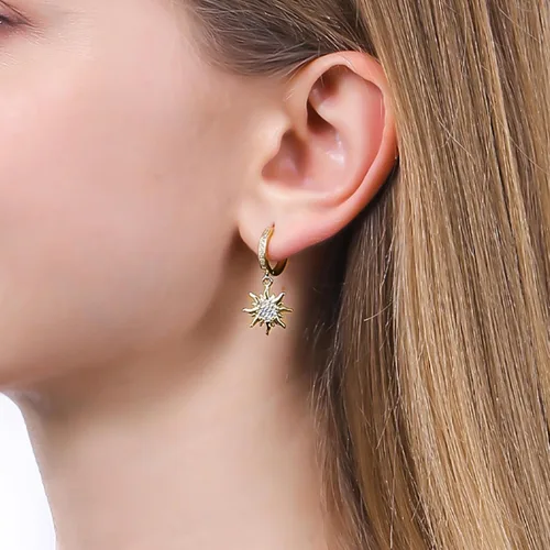 Vista 2 de Pendientes de sol dorados para mujer, aretes colgantes para niña, aretes de circonita cúbica, Plata Cobre Circonita cúbica, No es una piedra preciosa