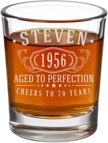 Vista 13 de Spotted Dog Company Vaso de chupito grabado vintage de 1956 de 2.5 onzas – Regalos de feliz cumpleaños 70 para hombres y mujeres, saludos a cumplir