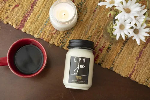 Vista 8 de Milkhouse Candle Company - Farmhouse Collection - Vela en tarro. Blanco