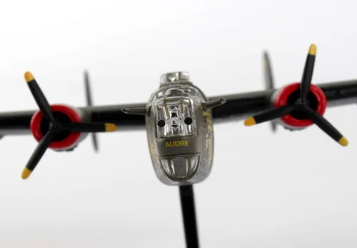 Vista 11 de Daron Worldwide Trading Sello B-24J Liberator Witchcraft Jet