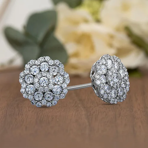 Vista 3 de Natalia Drake Pendientes de tuerca de diamantes de 1 quilate para mujer en plata de ley chapada en rodio, Plata de ley, diamante