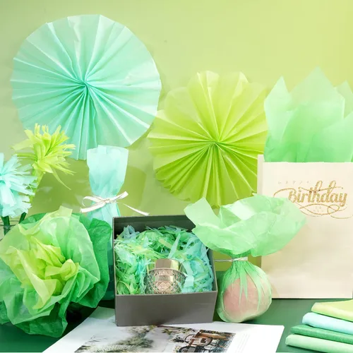 Vista 7 de 100 hojas de papel de seda verde a granel para bolsas de regalo, 20 x 14 pulgadas, papel de seda para regalo para el día de San Patricio, Navidad