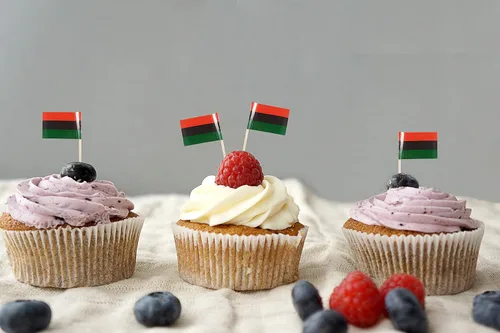 Vista 5 de JBCD Bandera afroamericana con palillo de dientes panafricano, mini banderas negras de liberación para cupcakes, 200