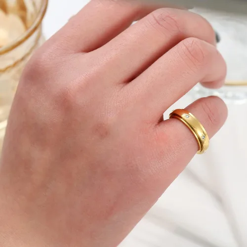 Vista 2 de LOXUAKAM Anillos para mujer, chapados en oro de 14 quilates, antiansiedad, con circonitas cúbicas, anillos para aliviar la ansiedad, promesa