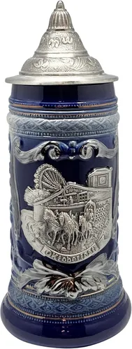 Vista 6 de OktoberfestHaus Oktoberfest Stein Bier Krug Stein Bier Krug - Jarra de cerámica negra con medallón de metal de caballos de tiro alemanes y vagón