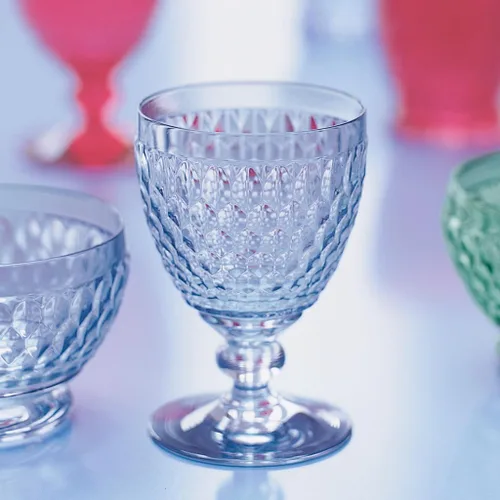 Vista 2 de Villeroy & Boch Boston Blue Crystal Claret 10.5 onzas.