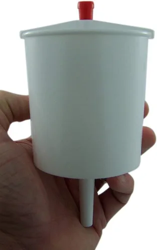 Vista 2 de Pulsador para llenado de tazas de comunión de iglesia con palanca, de plástico, blanco de 5 pulgadas (hasta 25).