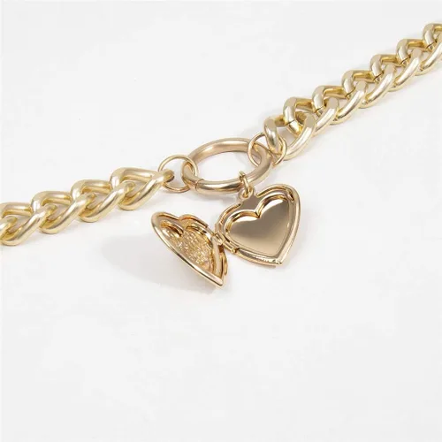 Vista 4 de AfazfaChunky - Collar con candado de oro con colgante de medallón de monedas y cadenas en capas de plata