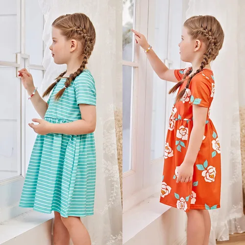Vista 5 de PATPAT Paquete múltiple de vestidos florales para niña pequeña, paquete de 23 unidades, a lunares, manga corta, vestido de corte en línea A