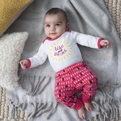 Vista 2 de Skip Hop Conjunto de pantalón y traje de manga larga para bebés