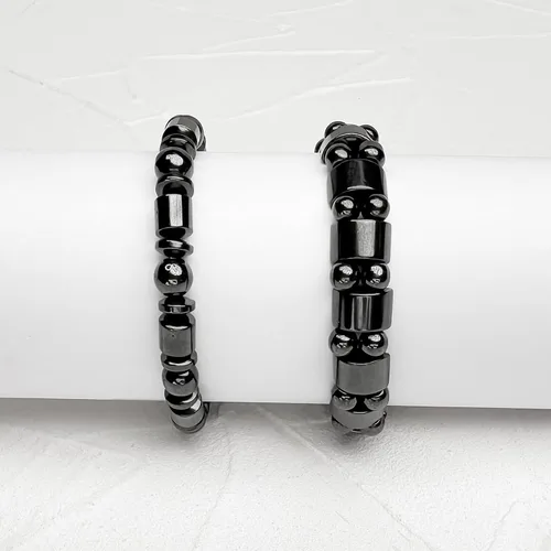 Vista 4 de VIKI LYNN 2 pulseras magnéticas de hematita para mujeres y hombres, cuentas de piedra magnética de hematita, pulsera magnética ajustable, regalo