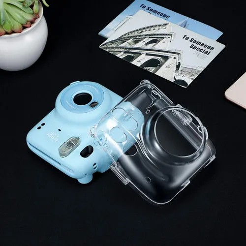Vista 3 de Fintie Funda protectora transparente para cámara Fujifilm Instax Mini 11 de película instantánea - Carcasa rígida de cristal con correa de hombro