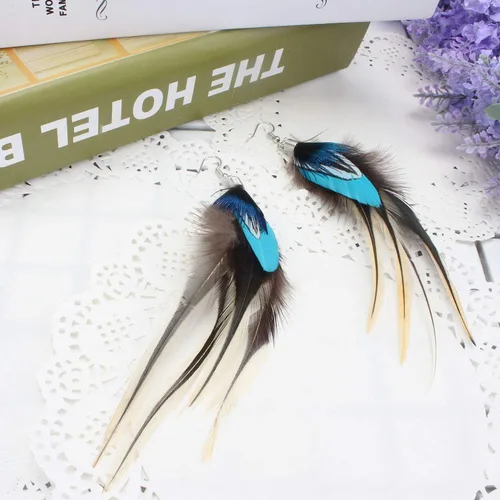 Vista 4 de Native Feather - Aretes colgantes para mujer, diseño bohemio de pavo real largo