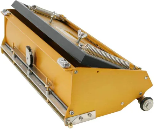 Vista 3 de TapeTech Caja de acabado plano para paneles de yeso (12" EasyClean)