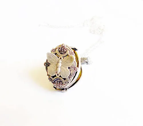 Vista 3 de Locket with Picture Butterfly locket Custom 4 Photos Locket Memorial Gifts for Women customized picture Locket for family photo Birthday Gift