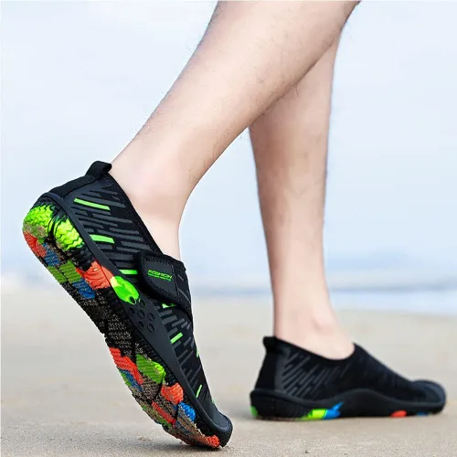 Vista 7 de Kivors Zapatos de agua, calcetines de piel descalza, zapatos de natación para hombres y mujeres, zapatos deportivos acuáticos de secado rápido
