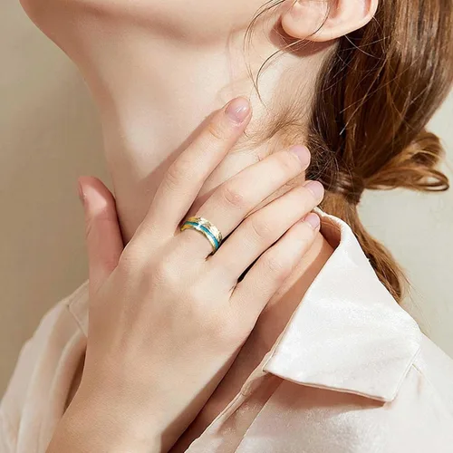 Vista 7 de Alianzas de compromiso de boda para mujer, anillo de aleación para hombre, regalo de cumpleaños de Navidad