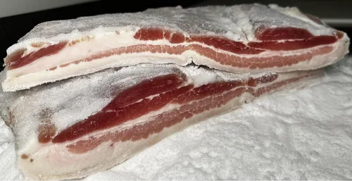 Vista 6 de Cerdo con sal curada (Tocino), vientre de cerdo curado (piel encendida), peso neto 16 oz (1 libra) bolsa de envasado al vacío, utilizada