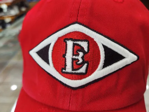 Vista 3 de Peligro Sports Gorras de béisbol dominicanas Leones del Escogido