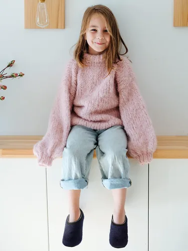 Vista 2 de SATINIOR 4 pares de calcetines antideslizantes para niños pequeños calcetines de terciopelo coral calcetines cálidos para bebés y niños pequeños
